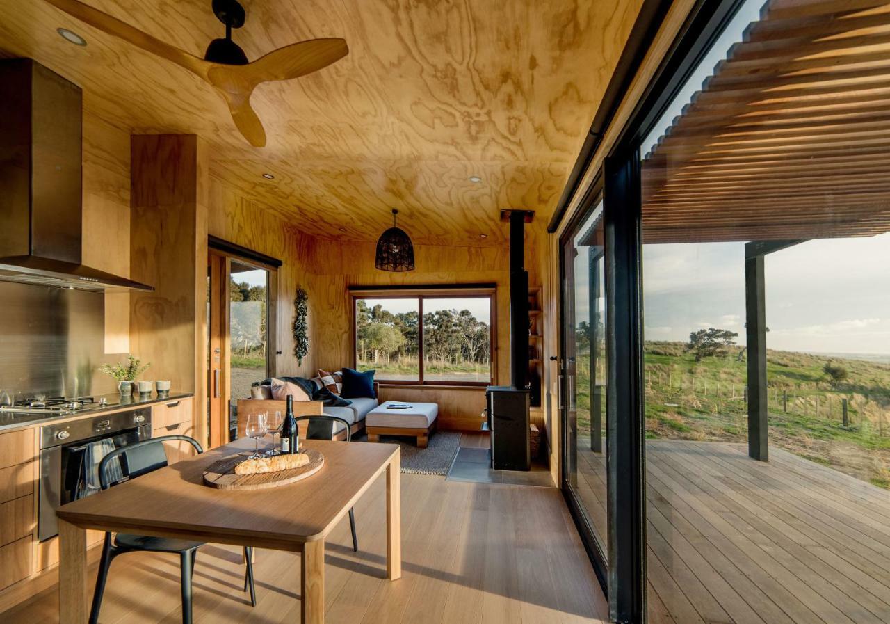 Villa Whitimanuka Retreat à Martinborough Extérieur photo